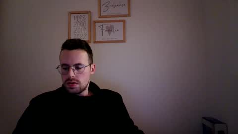 Snapshot of rici110933 chatting on February 5, 2025, 10:12 pm rici110933 online show from February 5, 2025, 10:12 pm