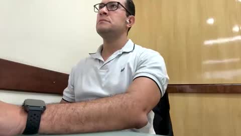 Rick Arian online show from October 7, 2025, 12:02 pm