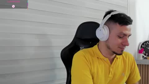 Snapshot of rick_diesel chatting on November 11, 2025, 3:06 am Rick Diesel online show from November 11, 2025, 3:06 am