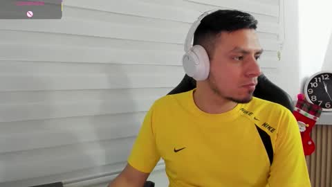 Snapshot of rick_diesel chatting on November 20, 2025, 4:56 am Rick Diesel online show from November 20, 2025, 4:56 am