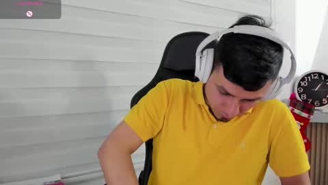 Snapshot of rick_diesel chatting on November 29, 2025, 6:05 am Rick Diesel online show from November 29, 2025, 6:05 am