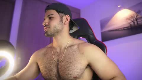 Snapshot of rick_smith153 chatting on March 12, 2025, 8:08 am Rick online show from March 12, 2025, 8:08 am