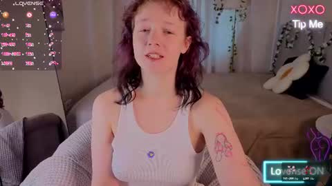 Snapshot of ricki_bloom chatting on June 14, 2026, 1:14 am Ricki online show from June 14, 2026, 1:14 am