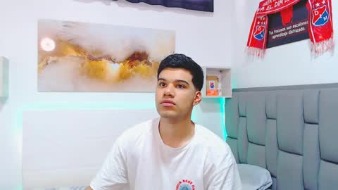 Ricki online show from April 8, 2026, 6:19 pm