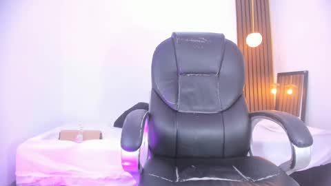 Ricky  online show from January 18, 2025, 12:35 am