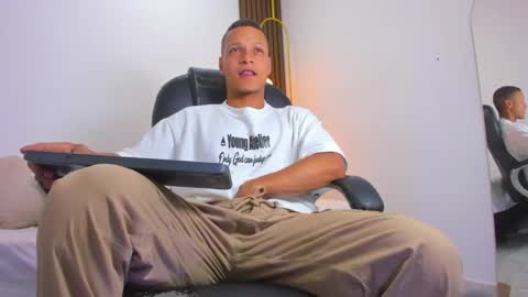 Ricky  online show from March 10, 2025, 6:56 pm