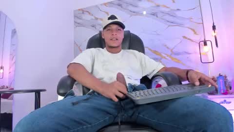 Ricky  online show from October 31, 2025, 1:56 pm