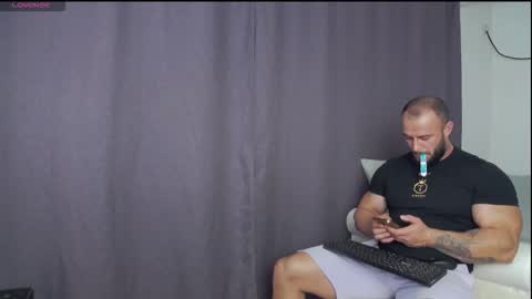 Snapshot of rickymiami1 chatting on September 16, 2025, 6:42 pm rickymiami1 online show from September 16, 2025, 6:42 pm