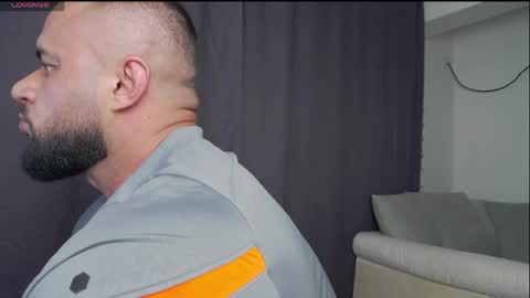 rickymiami1 online show from April 23, 2026, 6:32 pm