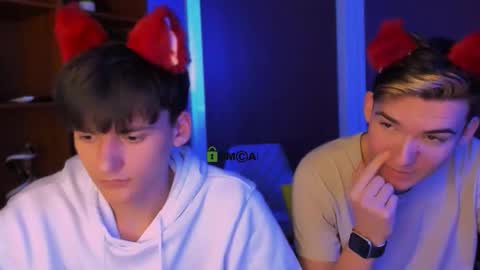 Rico online show from November 24, 2025, 7:24 pm