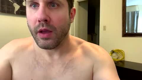 Snapshot of rico_suave25 chatting on December 17, 2025, 7:25 am rico_suave25 online show from December 17, 2025, 7:25 am