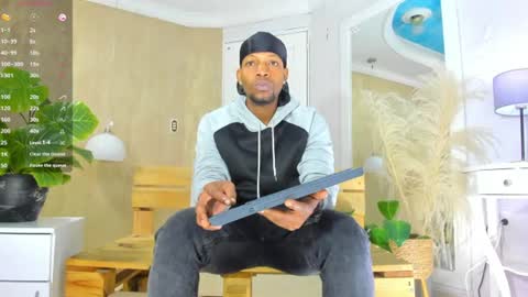 Snapshot of ricobrown777 chatting on June 23, 2026, 3:59 am RicoBrowm online show from June 23, 2026, 3:59 am