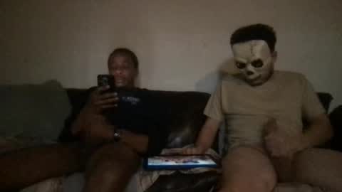 Snapshot of ricosuavetusaves chatting on November 22, 2025, 2:16 pm ricosuavetusaves online show from November 22, 2025, 2:16 pm