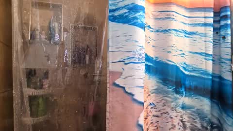 Snapshot of ridiculousness00 chatting on October 9, 2025, 9:35 pm bwc daddy online show from October 9, 2025, 9:35 pm