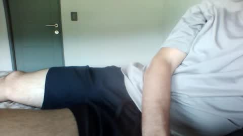 Snapshot of rielol23 chatting on October 26, 2025, 9:21 pm rielol23 online show from October 26, 2025, 9:21 pm