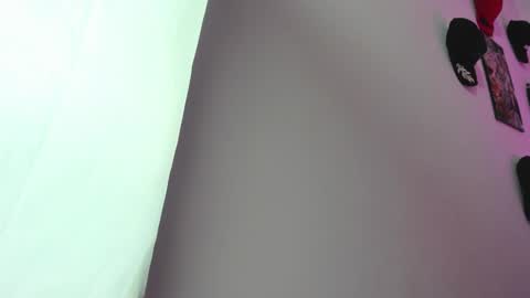 Rihanna hotx online show from March 2, 2026, 3:52 am