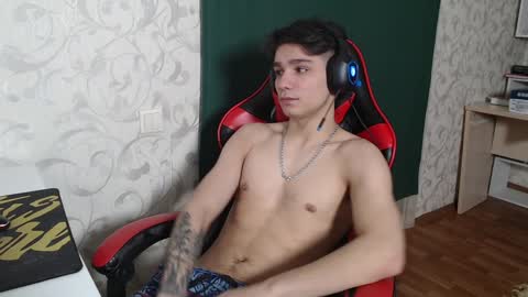 Snapshot of rik_and chatting on January 18, 2025, 12:26 pm Rick online show from January 18, 2025, 12:26 pm