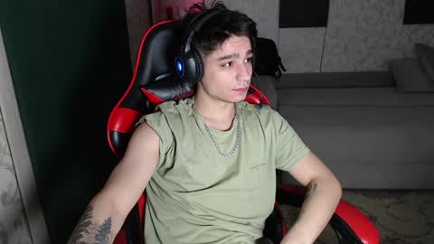 Snapshot of rik_and chatting on January 21, 2025, 11:13 pm Rick online show from January 21, 2025, 11:13 pm