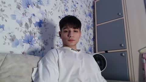 Snapshot of rik_and chatting on February 2, 2025, 9:34 pm Rick online show from February 2, 2025, 9:34 pm