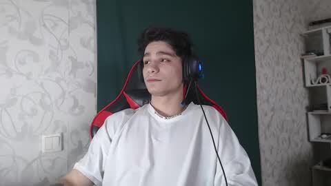 Snapshot of rik_and chatting on February 12, 2025, 9:31 am Rick online show from February 12, 2025, 9:31 am