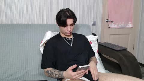 Snapshot of rik_and chatting on October 11, 2025, 12:58 pm Rick online show from October 11, 2025, 12:58 pm