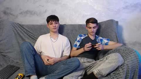 Snapshot of rik_and chatting on November 29, 2025, 11:35 am Rick online show from November 29, 2025, 11:35 am