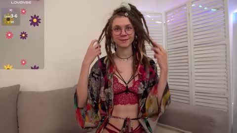 Rin  online show from October 13, 2025, 6:35 am