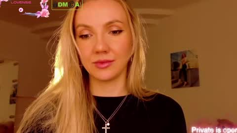 Snapshot of rina_asty chatting on May 26, 2026, 4:14 pm Rina Asty online show from May 26, 2026, 4:14 pm