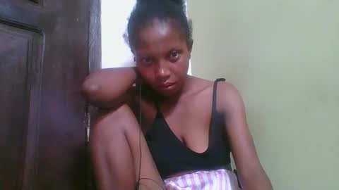 rinah654271 online show from February 3, 2026, 6:46 pm