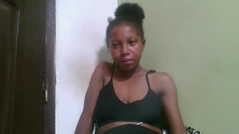 rinah654271 online show from February 5, 2026, 7:07 pm