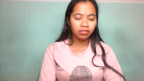 rinah856024 online show from June 16, 2026, 4:26 am