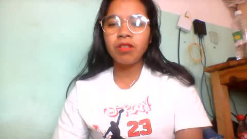 rinah856024 online show from June 29, 2026, 5:14 am
