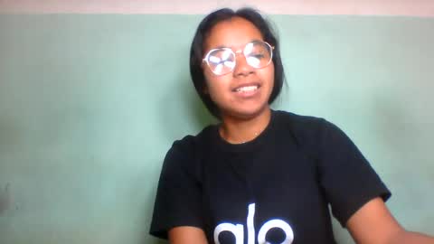 rinah856024 online show from July 4, 2026, 6:30 am