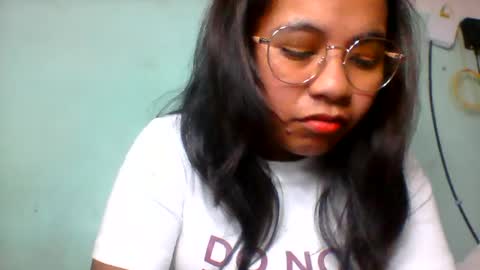 rinah856024 online show from July 6, 2026, 3:36 pm