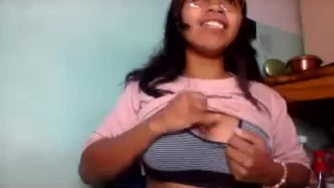rinah856024 online show from July 8, 2026, 8:41 am