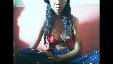 Snapshot of rinahex chatting on December 1, 2025, 8:52 am rinahex online show from December 1, 2025, 8:52 am