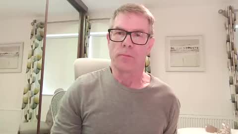 Snapshot of ringomar chatting on October 1, 2025, 8:42 am Rob online show from October 1, 2025, 8:42 am