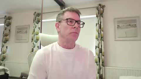 Snapshot of ringomar chatting on February 19, 2026, 9:38 am Rob online show from February 19, 2026, 9:38 am