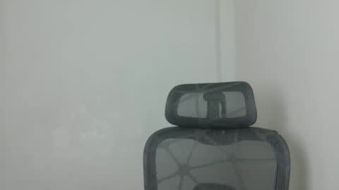 rdcckz12 online show from February 25, 2026, 6:39 pm