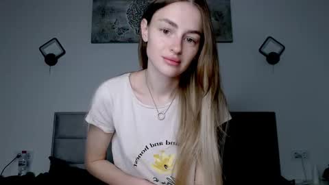 Snapshot of rita_orra chatting on October 26, 2025, 8:31 am Rita online show from October 26, 2025, 8:31 am