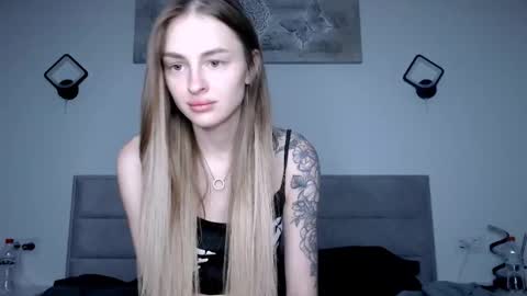 Snapshot of rita_orra chatting on November 1, 2025, 9:11 am Rita online show from November 1, 2025, 9:11 am