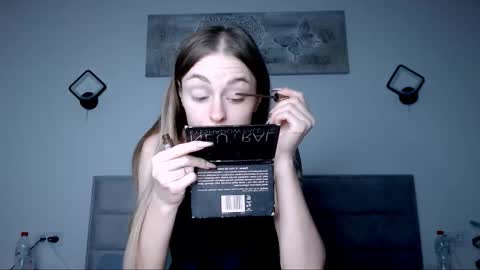 Snapshot of rita_orra chatting on November 10, 2025, 11:53 am Rita online show from November 10, 2025, 11:53 am