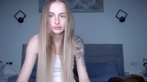 Snapshot of rita_orra chatting on November 16, 2025, 4:01 pm Rita online show from November 16, 2025, 4:01 pm