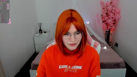 Snapshot of rita_sims chatting on December 2, 2024, 5:04 am Julia online show from December 2, 2024, 5:04 am