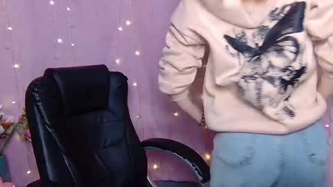 ritakiskis online show from February 18, 2026, 7:43 pm