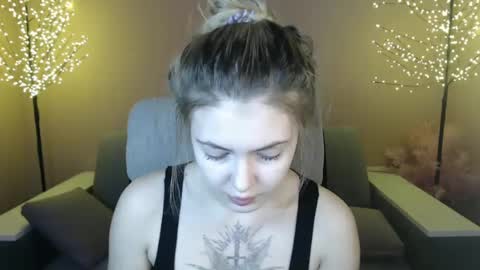 ritaneer online show from December 25, 2024, 9:02 am