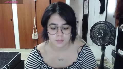 Snapshot of rivadeneira222 chatting on September 10, 2025, 4:07 pm PeachSalinger online show from September 10, 2025, 4:07 pm