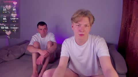 Snapshot of riverflow10 chatting on October 30, 2025, 9:33 am Mickey and Timmy online show from October 30, 2025, 9:33 am