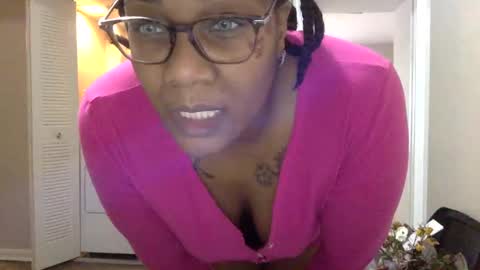 River Saint online show from January 21, 2025, 2:37 pm