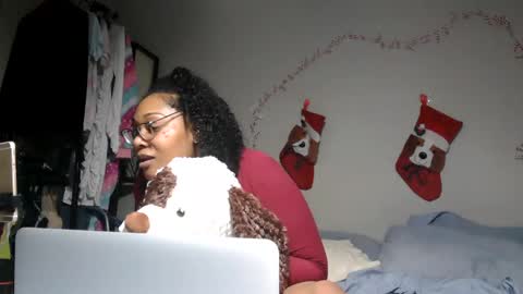 River Saint online show from February 14, 2025, 10:25 pm